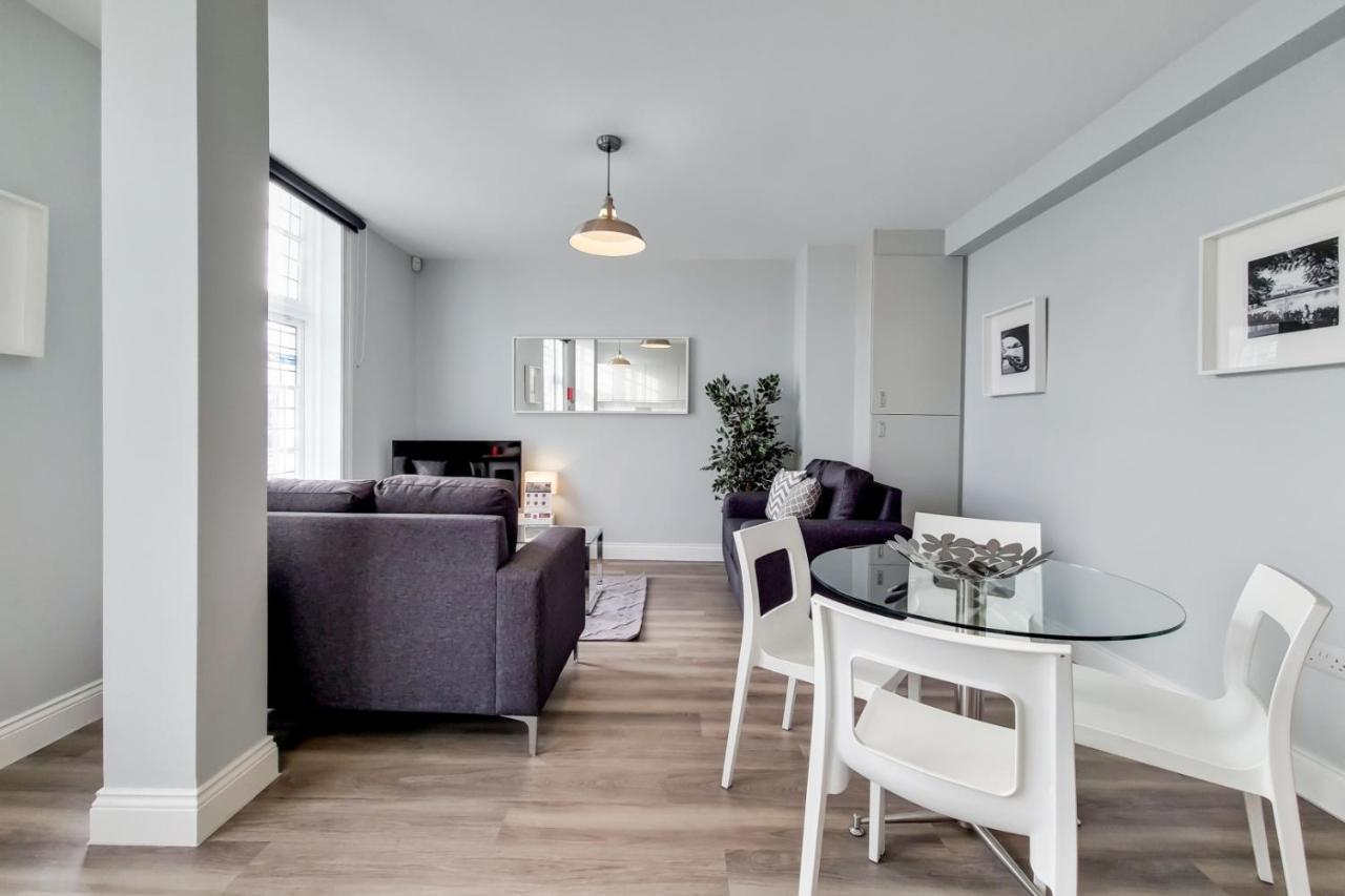 Roomspace Serviced Apartments - Brewers Lane 里士满 外观 照片