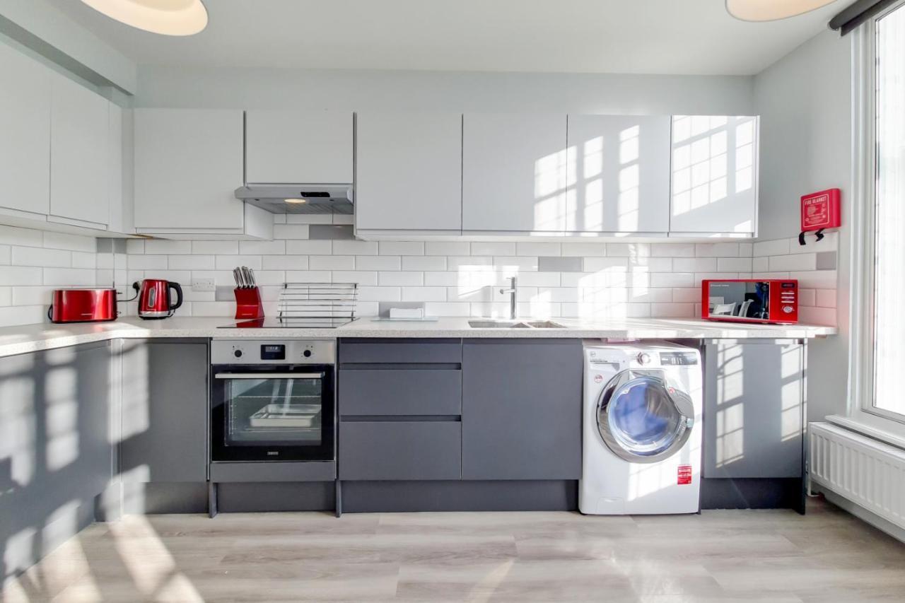 Roomspace Serviced Apartments - Brewers Lane 里士满 外观 照片