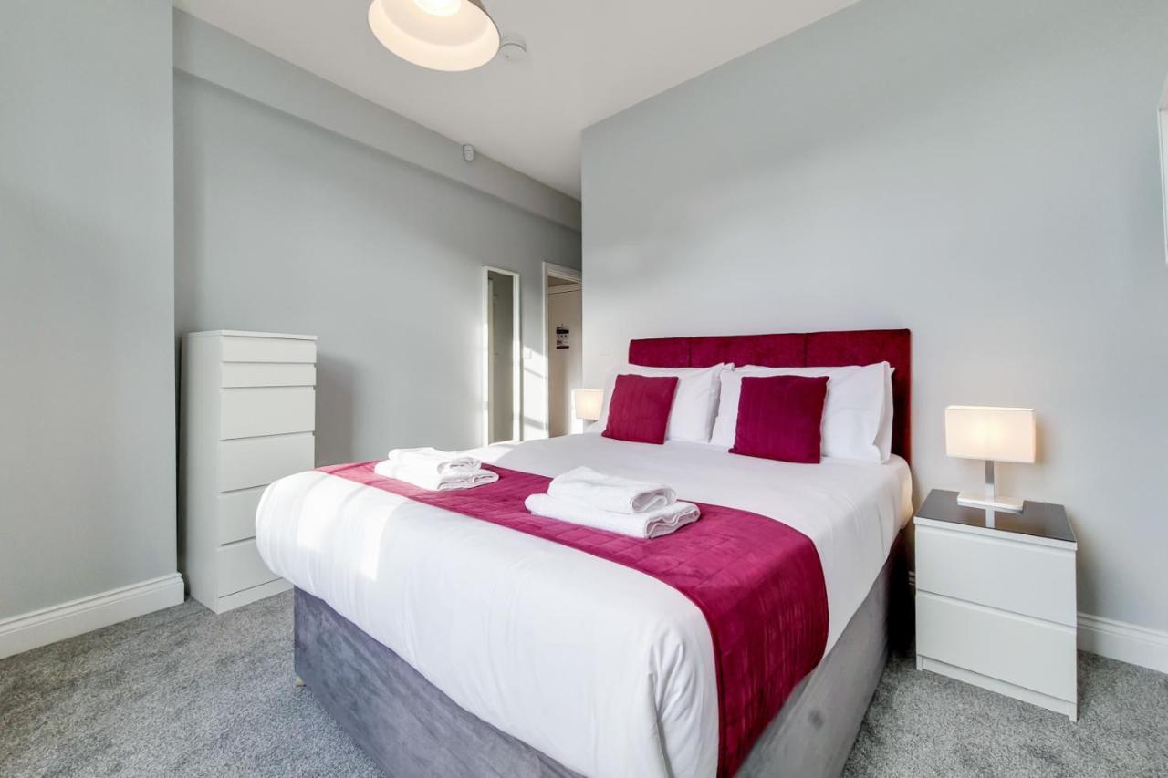 Roomspace Serviced Apartments - Brewers Lane 里士满 外观 照片